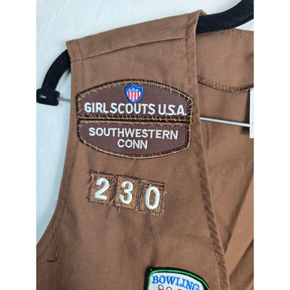 Girl Scouts Vest Brownies small? See measurements - Picture 2 of 5